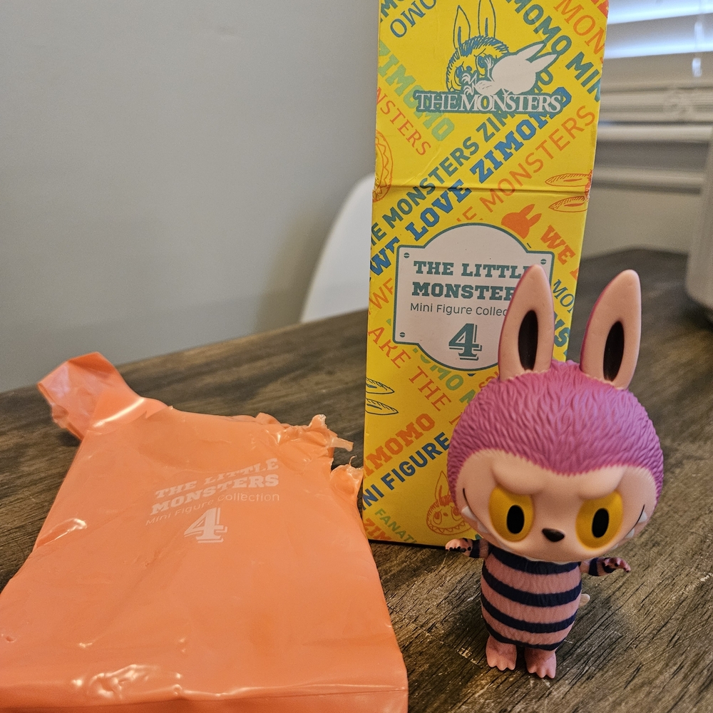 Little Monsters Mini 4-Chester